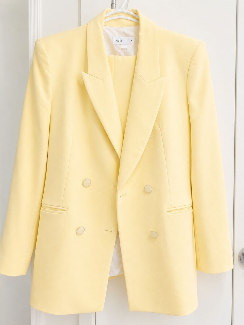 Zara Pale Yellow Double-Breasted Blazer